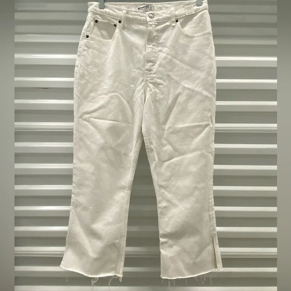 White jeans - Picture 8 of 8